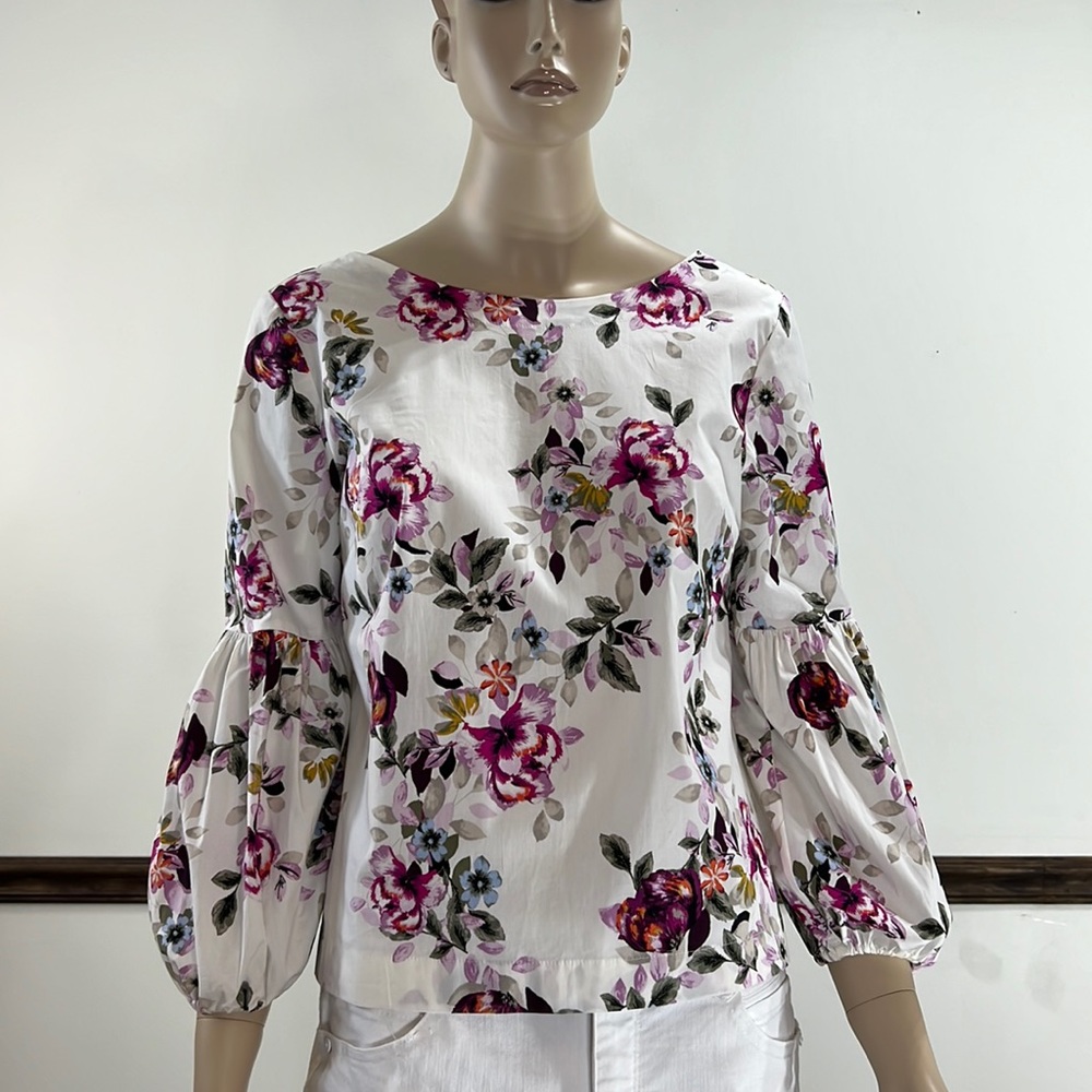 summer, floral top  by White House Black Market